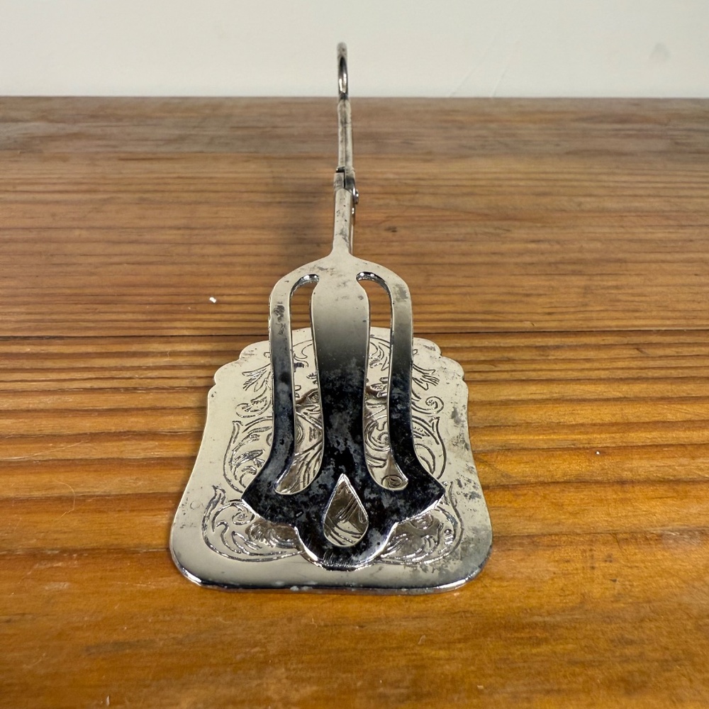 Vintage Silverplate Pastry Serving Tongs | Ornate Etched Design | Hong Kong - Picture 8 of 15